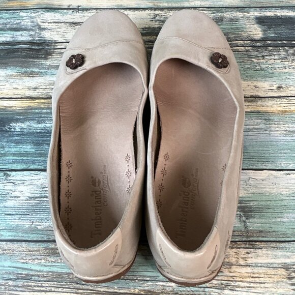 Timberland Loafers Womens 6M Beige Leather Slip On Flats Shoes - Picture 4 of 11